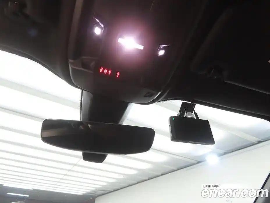 Peugeot 2008 2022 0.1 автомат (гидро), фото 12