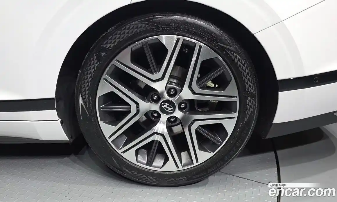 Hyundai Grandeur 2025 2.5 гидро, фото 5
