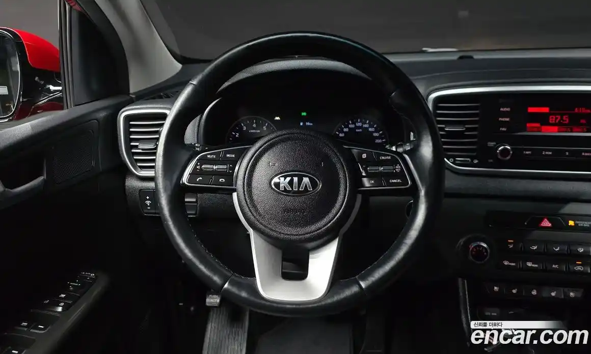 Kia Sportage 2018 2.0 гидро, фото 18