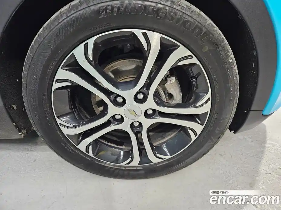 Chevrolet Bolt EV 2021 0.1 гидро, фото 15