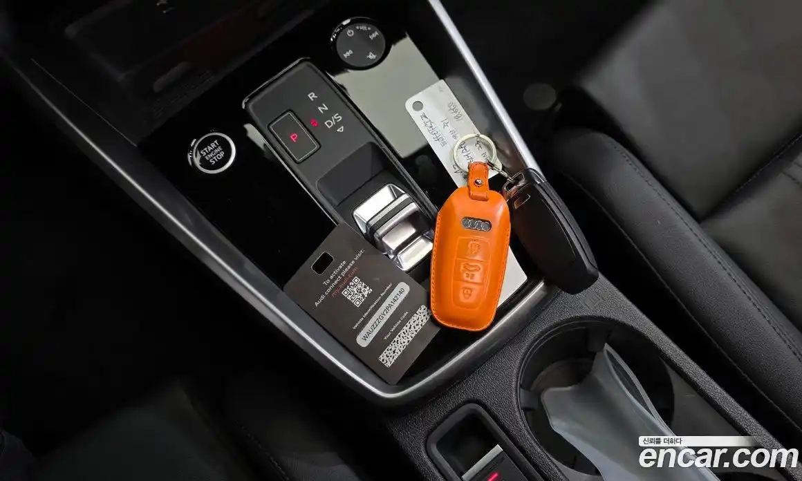 Audi A3 2023 2.0 автомат (гидро), фото 12