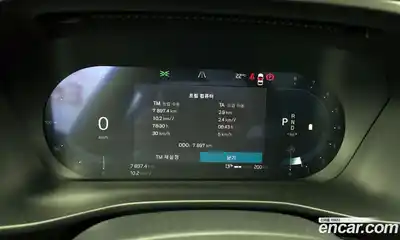 Volvo XC40 2025 2.0 автомат (гидро), миниатюра 11
