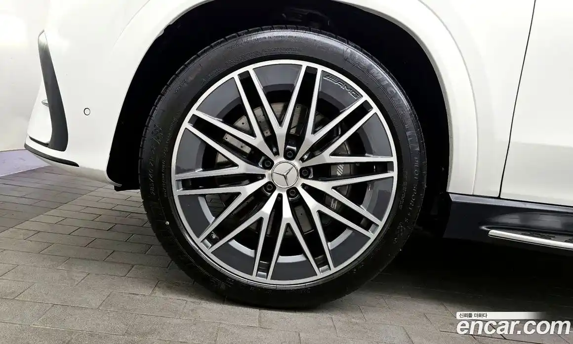 Mercedes-Benz GLE-Class 2025 3.0 гидро, фото 19