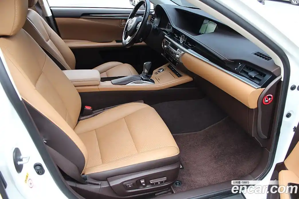 Lexus ES 2017 2.5 гидро, фото 12