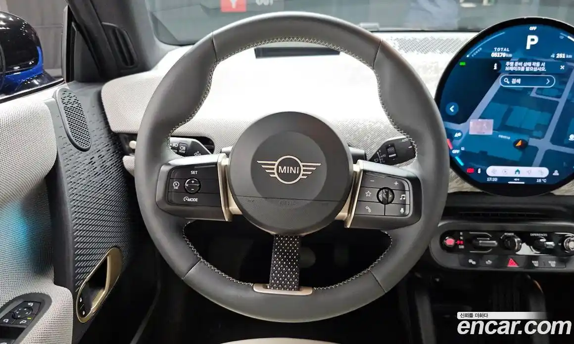 Mini Cooper 2024 0.1 автомат (гидро), фото 19