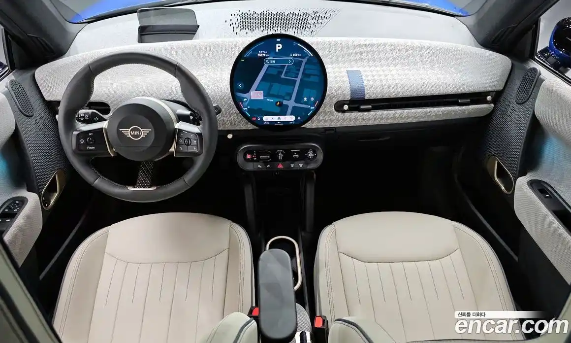 Mini Cooper 2024 0.1 автомат (гидро), фото 10