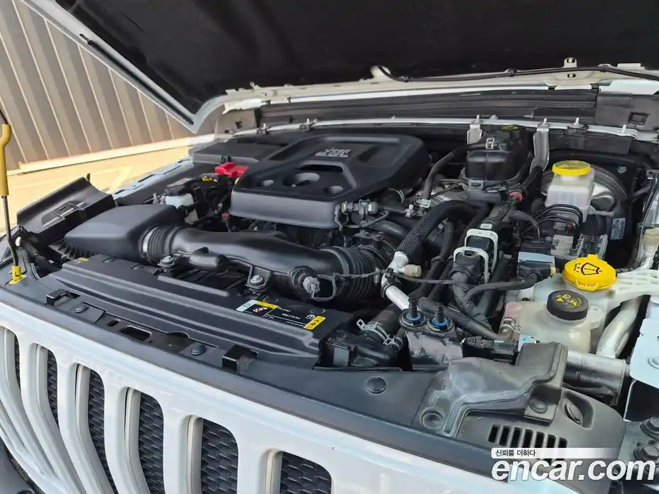 Jeep Wrangler 2023 2.0 автомат (гидро), фото 14