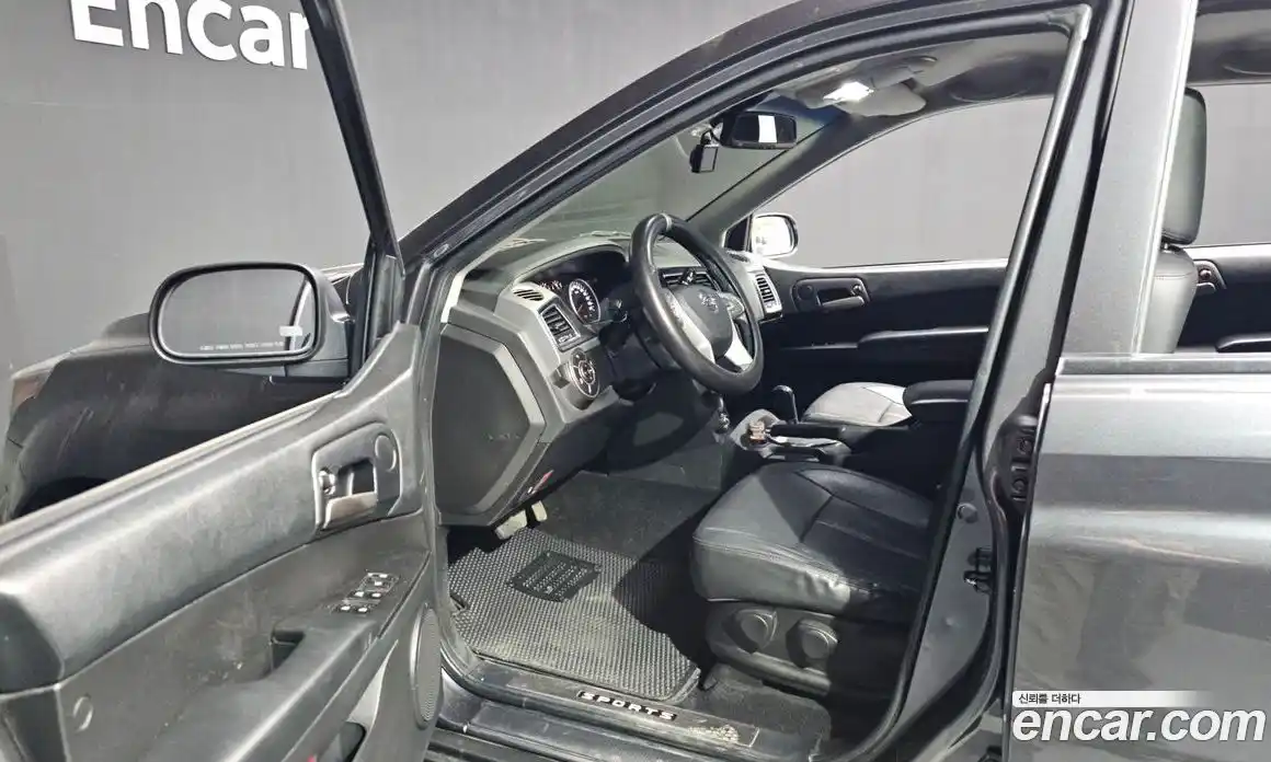 SsangYong Korando 2016 2.2 автомат (гидро), фото 13