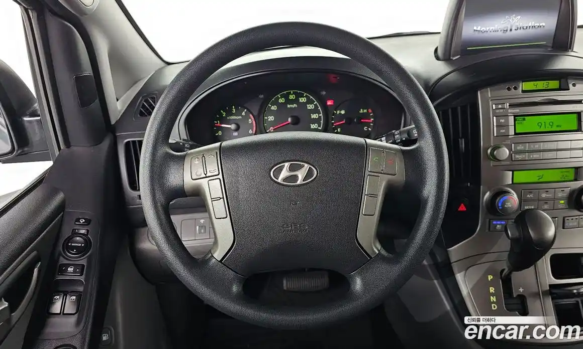 Hyundai Starex 2015 2.5 автомат (гидро), фото 19
