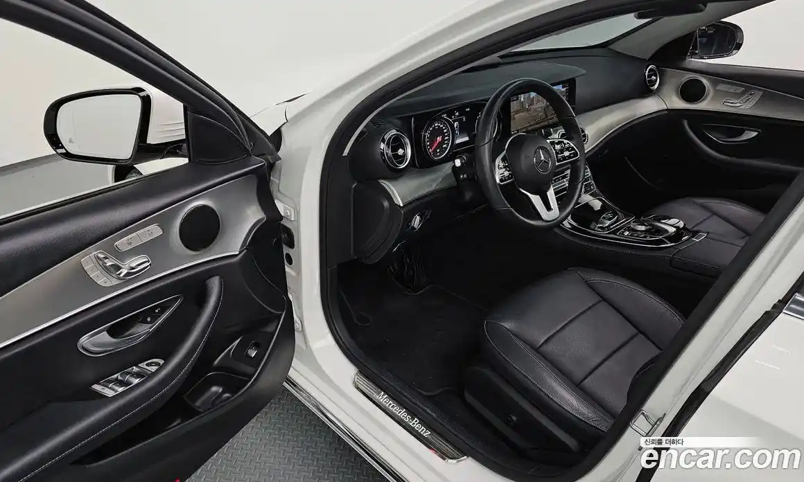 Mercedes-Benz E-Class 2018 2.0 гидро, фото 13