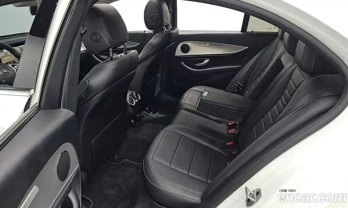 Mercedes-Benz E-Class 2018 2.0 гидро, фото 16