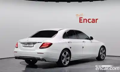 Mercedes-Benz E-Class 2018 2.0 гидро, миниатюра 2