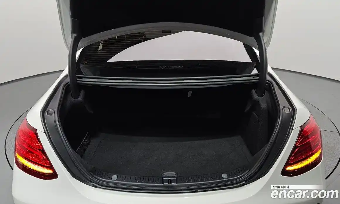 Mercedes-Benz E-Class 2018 2.0 гидро, фото 26