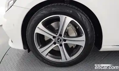 Mercedes-Benz E-Class 2018 2.0 гидро, миниатюра 5