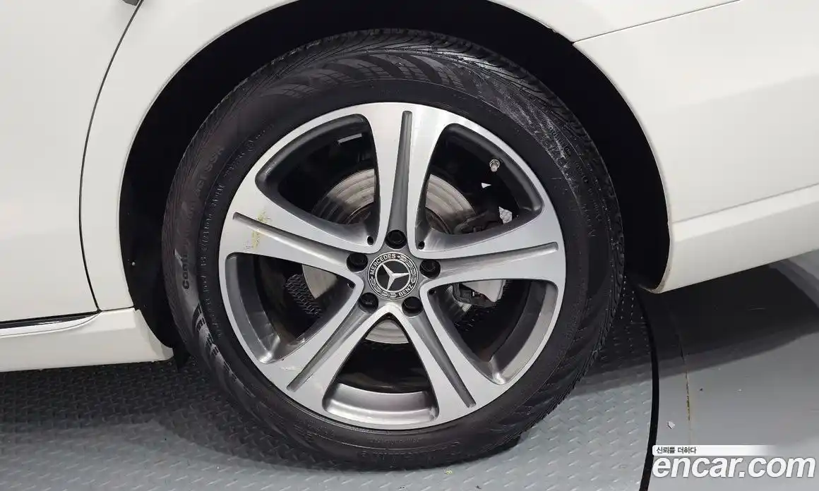 Mercedes-Benz E-Class 2018 2.0 гидро, фото 7