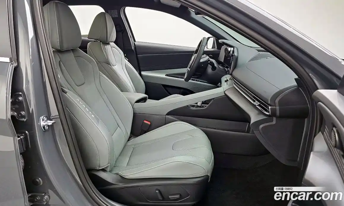 Hyundai Avante 2026 1.6 гидро, фото 11