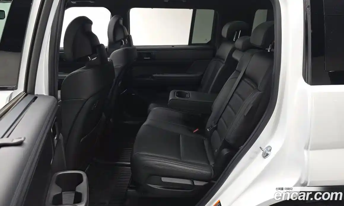 Hyundai Santa Fe 2024 1.6 гидро, фото 11