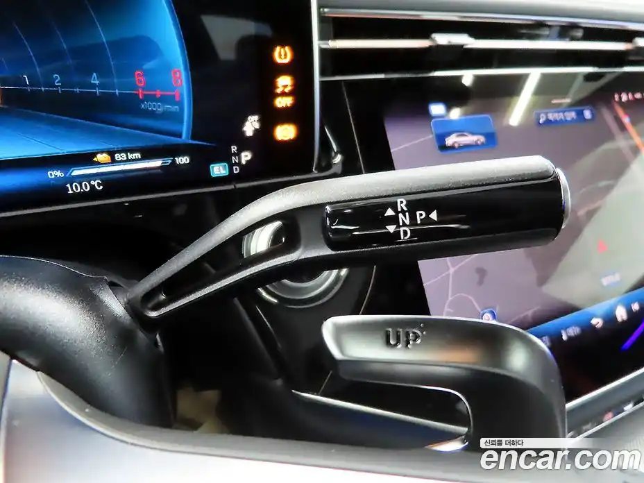 Mercedes-Benz E-Class 2025 3.0 гидро, фото 12