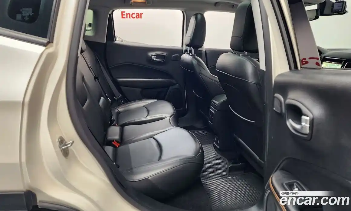 Jeep Compass 2019 2.4 автомат (гидро), фото 17