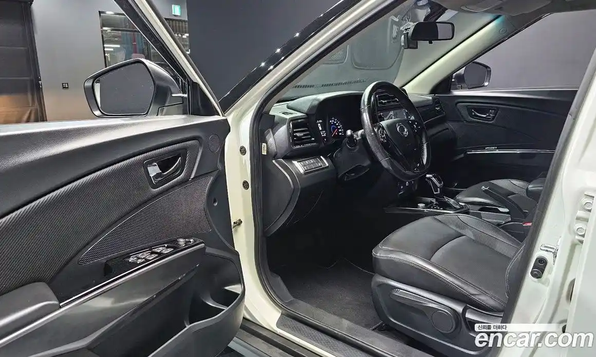 SsangYong TIBOLI 2020 1.5 автомат (гидро), фото 13