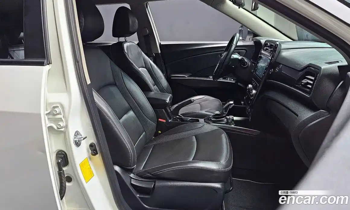 SsangYong TIBOLI 2020 1.5 автомат (гидро), фото 16