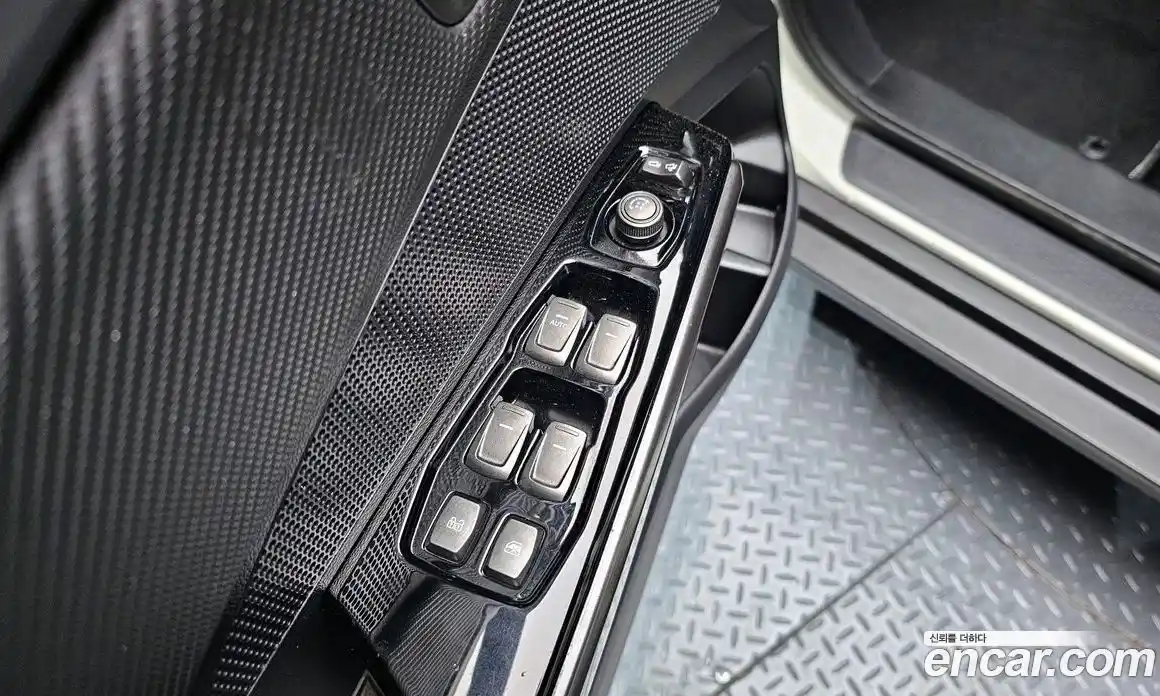 SsangYong TIBOLI 2020 1.5 автомат (гидро), фото 23