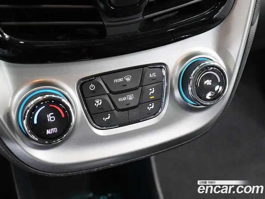 Chevrolet Spark 2017 1.0 автомат (гидро), фото 12