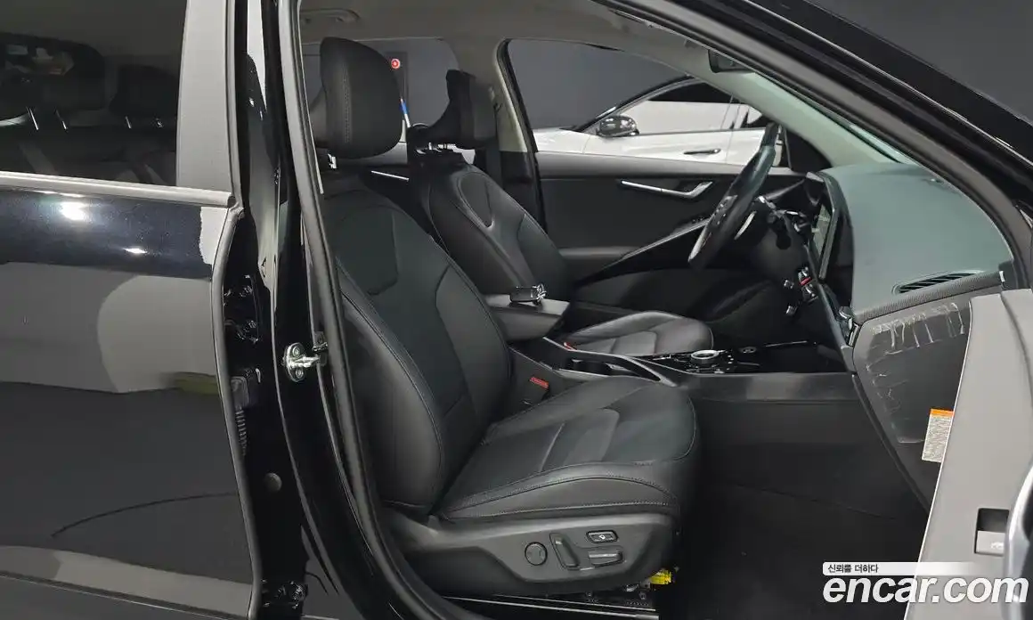 Kia Niro 2023 0.2 автомат (гидро), фото 15
