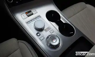 Genesis GV70 2025 2.5 гидро, миниатюра 9