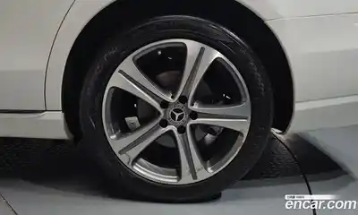Mercedes-Benz E-Class 2018 2.0 автомат (гидро), миниатюра 7
