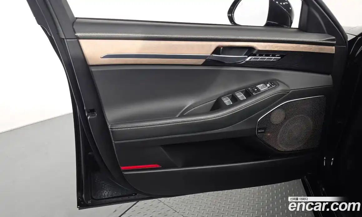 Genesis G90 2019 5.0 автомат (гидро), фото 13