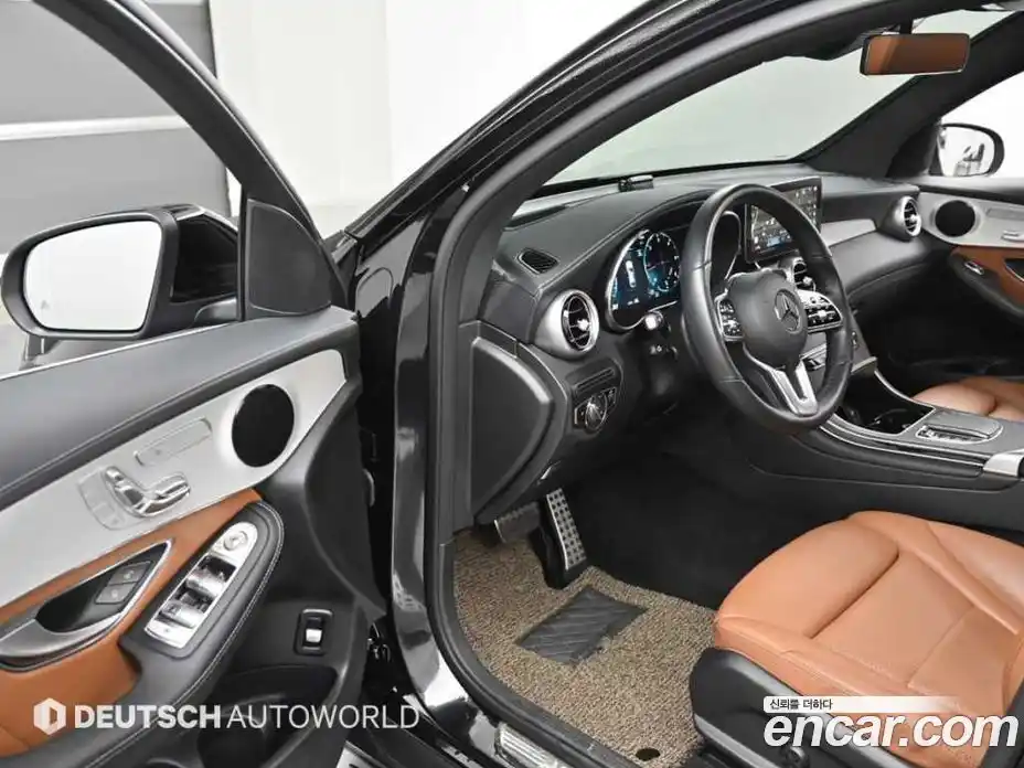Mercedes-Benz GLC-Class 2023 1.9 автомат (гидро), фото 11