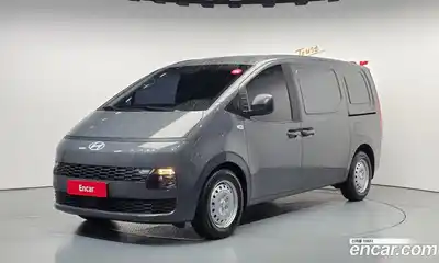 Hyundai Staria, 2026, 1 476 км
