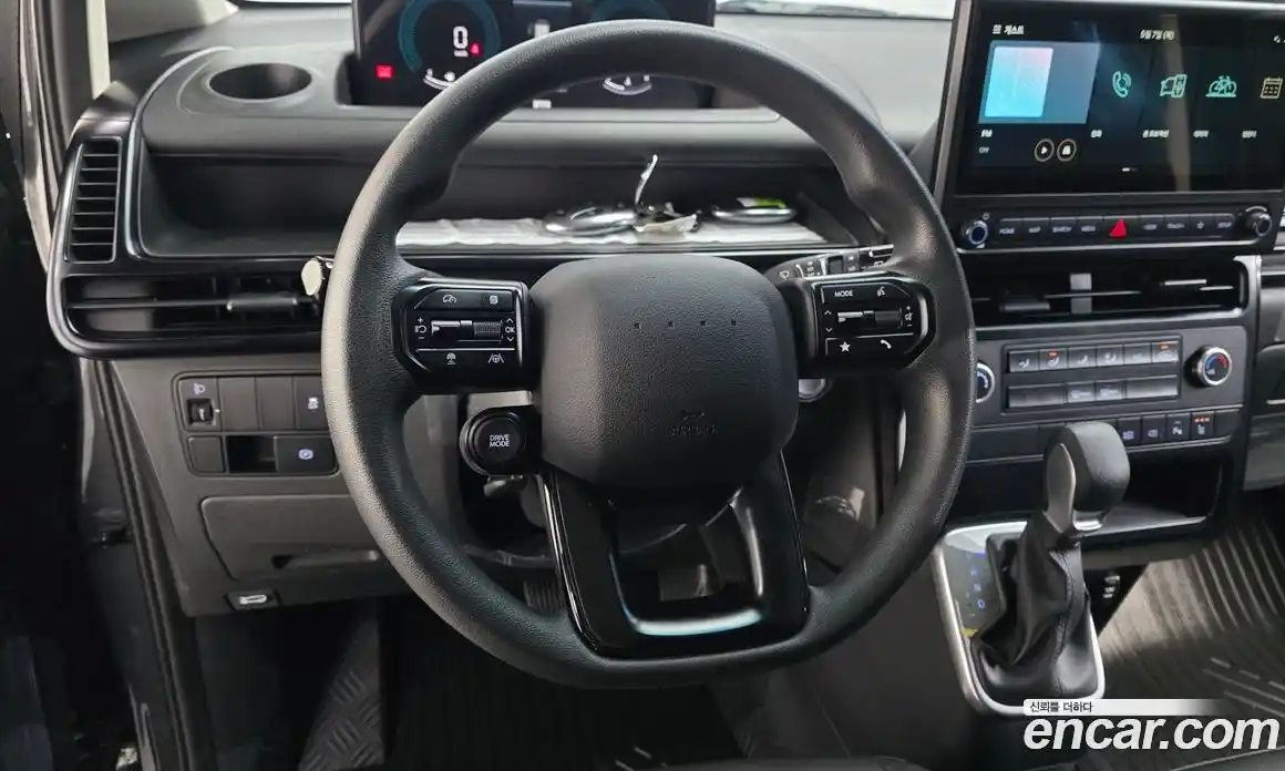 Hyundai Staria 2026 3.5 автомат (гидро), фото 12