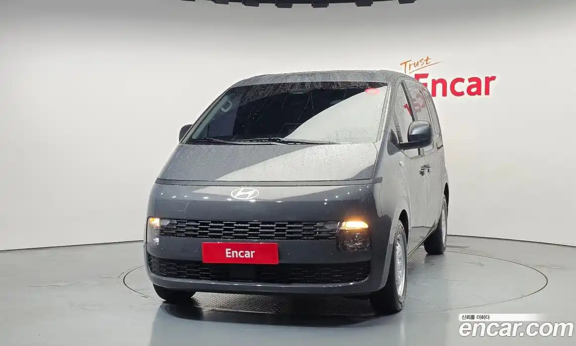 Hyundai Staria 2026 3.5 автомат (гидро), фото 3