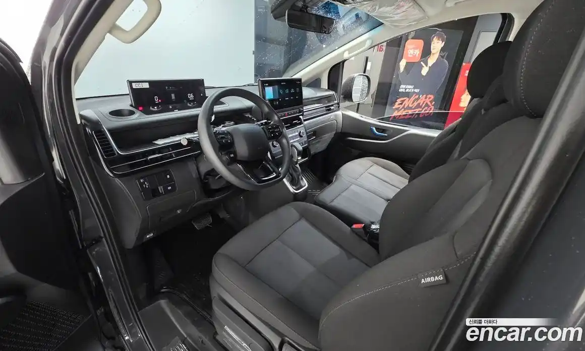 Hyundai Staria 2026 3.5 автомат (гидро), фото 7