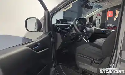Hyundai Staria 2026 3.5 автомат (гидро), миниатюра 10