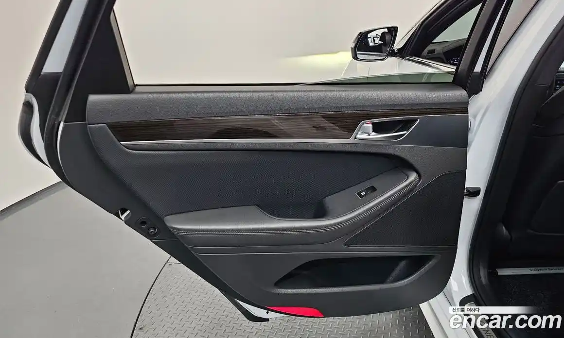 Genesis G80 2020 3.3 гидро, фото 15