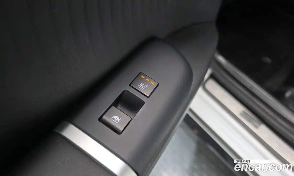 Hyundai Grandeur 2025 1.6 автомат (гидро), фото 17