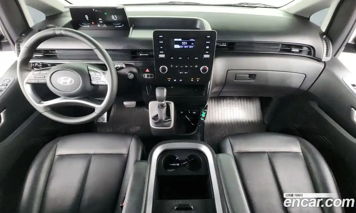 Hyundai Staria 2025 3.5 гидро, фото 7