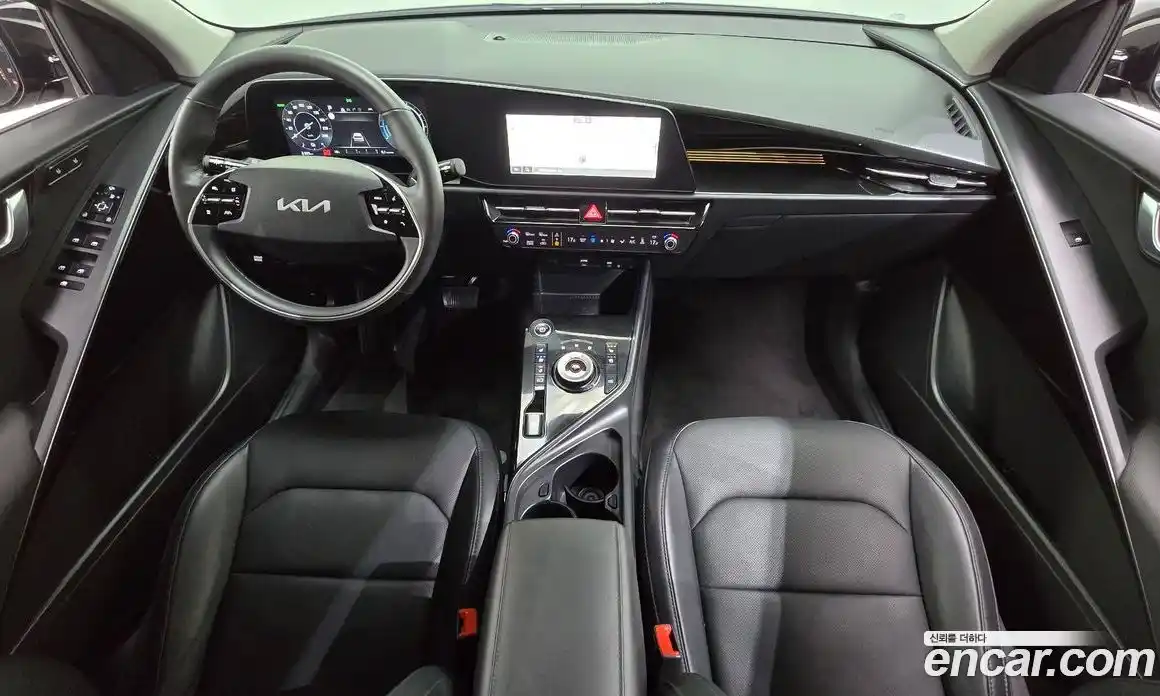 Kia Niro 2023 0.2 автомат (гидро), фото 10