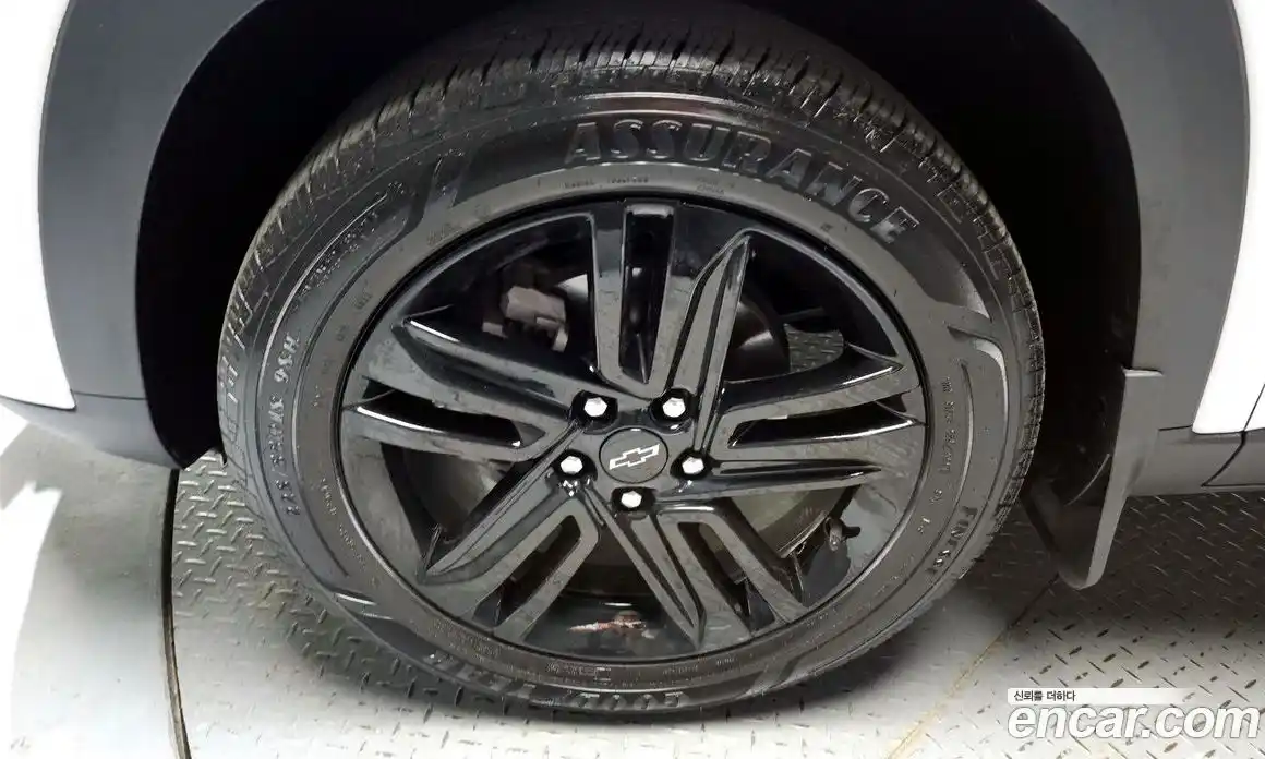 Chevrolet Trax 2024 1.2 гидро, фото 4
