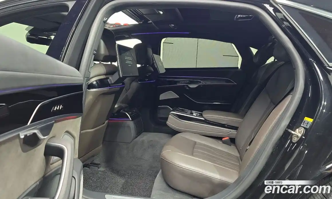 Audi A8 2021 3.0 автомат (гидро), фото 18