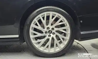 Audi A8 2021 3.0 автомат (гидро), миниатюра 7