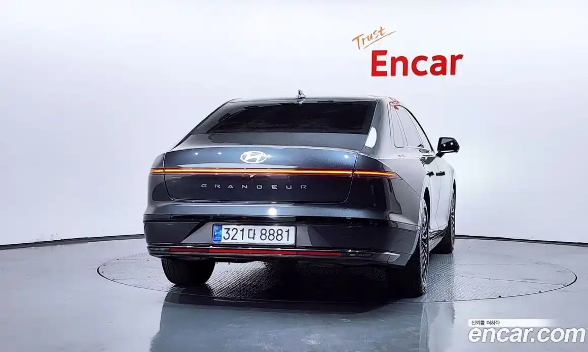 Hyundai Grandeur 2023 2.5 гидро, фото 4