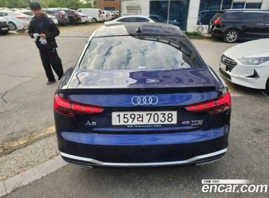 Audi A5 2023 2.0 гидро, фото 3