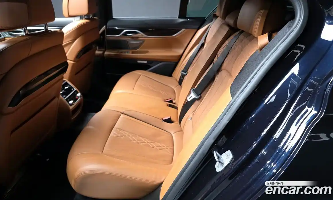BMW 7-Series 2017 3.0 гидро, фото 16