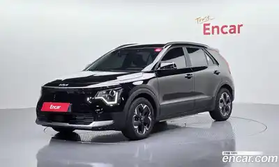 Kia Niro, 2023, 9 897 км