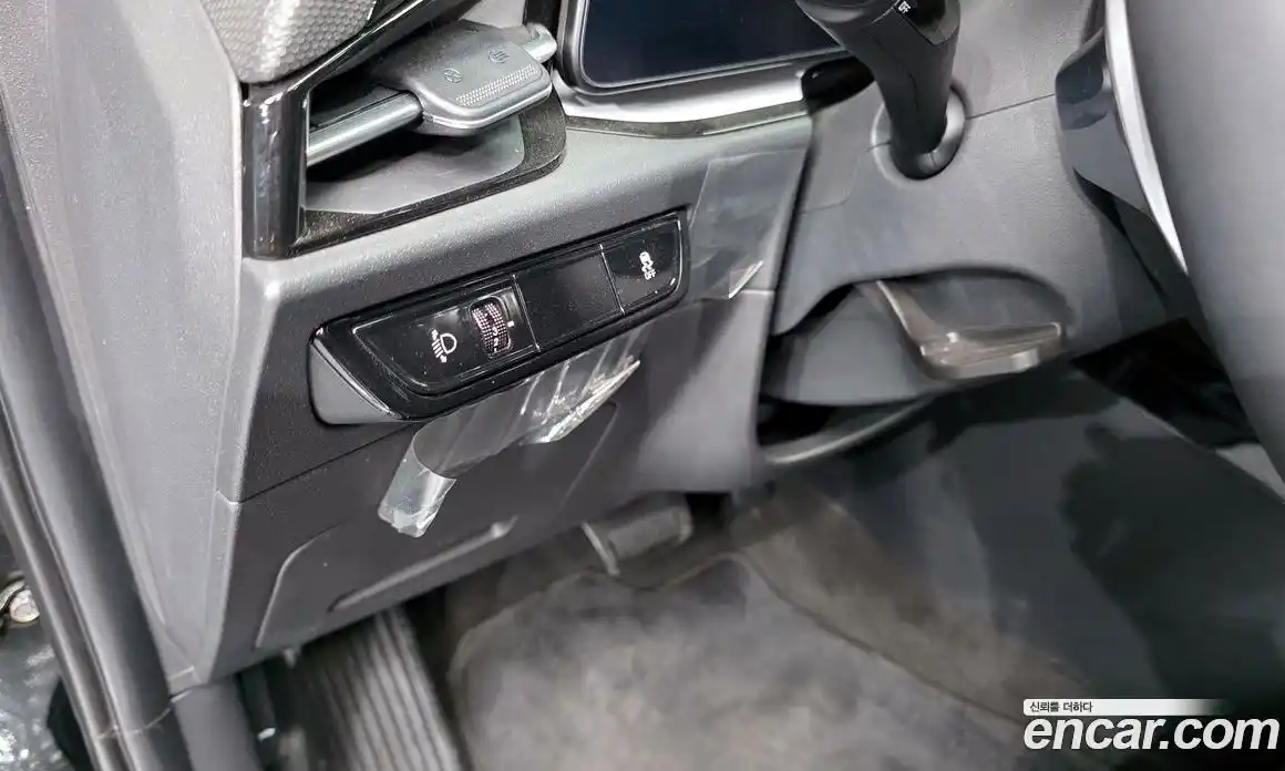 Kia Niro 2023 0.2 автомат (гидро), фото 25