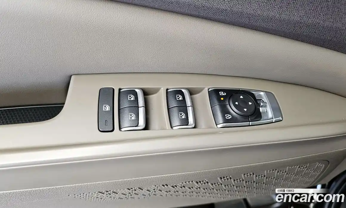 Kia Carnival 2024 2.2 автомат (гидро), фото 33